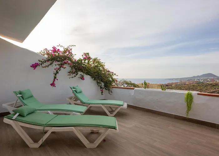 Calala House With Huge Terrace Сasa de vacaciones