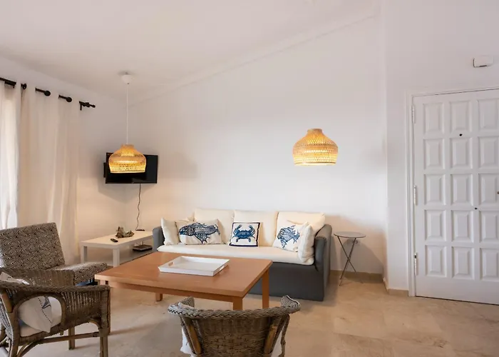 Calala House With Huge Terrace