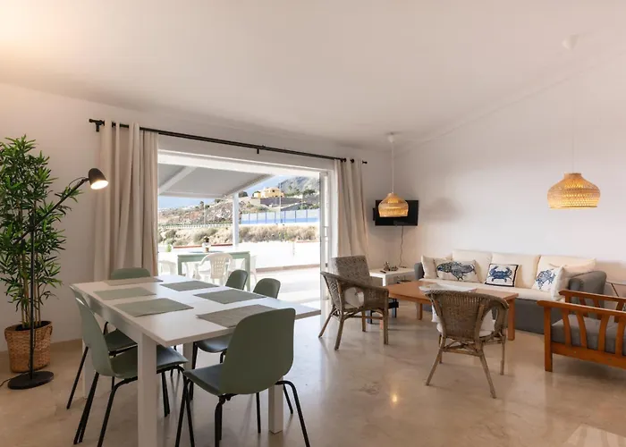 Calala House With Huge Terrace Tatil Evi